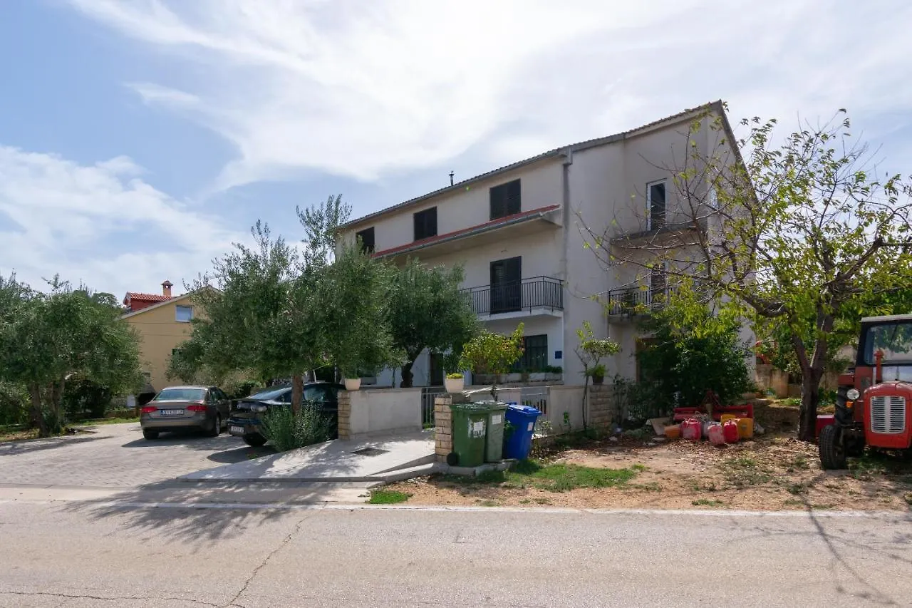 Apartments By The Sea Tkon, Pasman - 16275 0*, Tkon Croatia